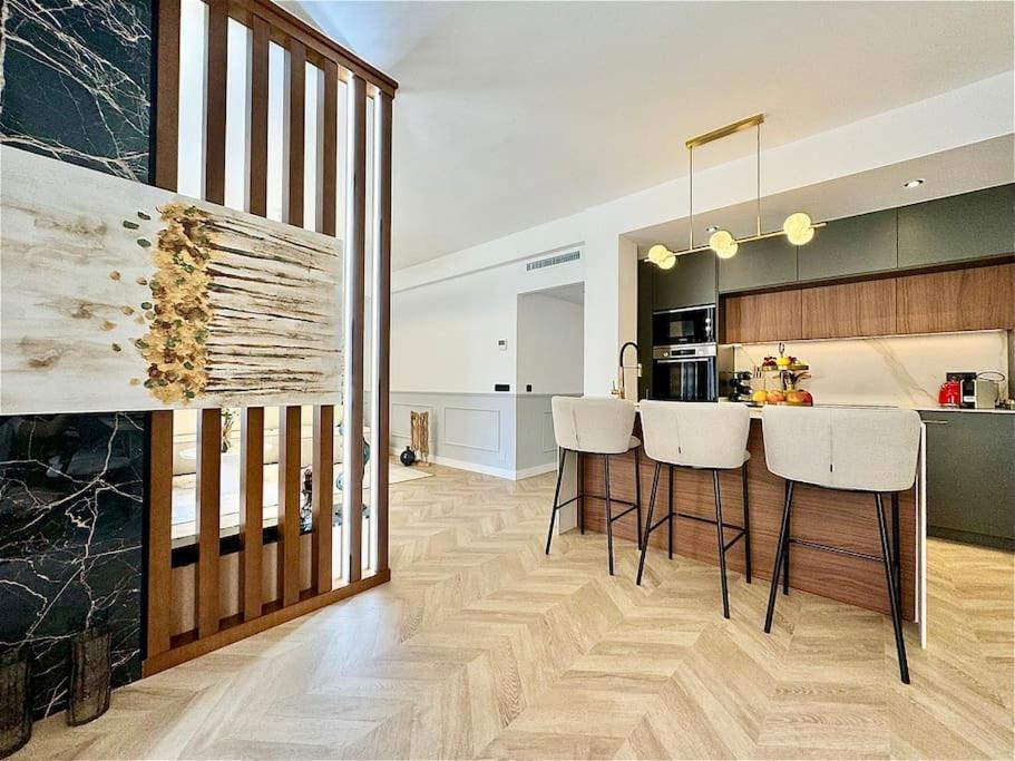 4Bd Central Soho Luxe Retreat Terrace 2Bh & Ac Málaga Eksteriør bilde