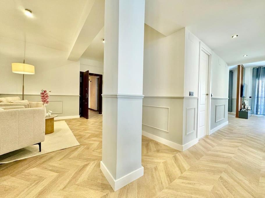 4Bd Central Soho Luxe Retreat Terrace 2Bh & Ac Málaga Eksteriør bilde