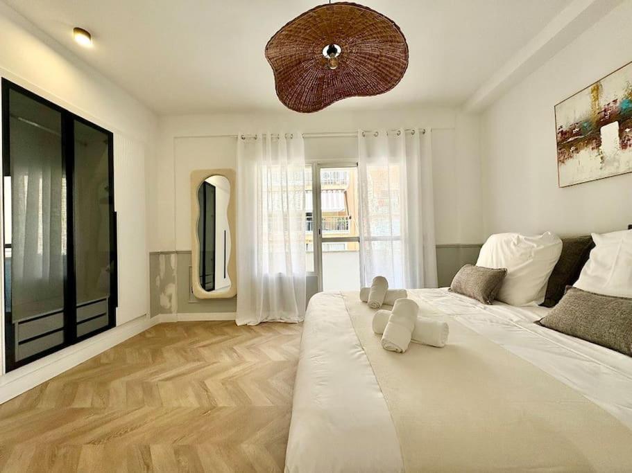 4Bd Central Soho Luxe Retreat Terrace 2Bh & Ac Málaga Eksteriør bilde